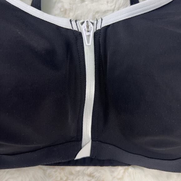 Victoria's Secret Knockout Front Close Underwire Sports Bra Black White 38DDD - Picture 3 of 8